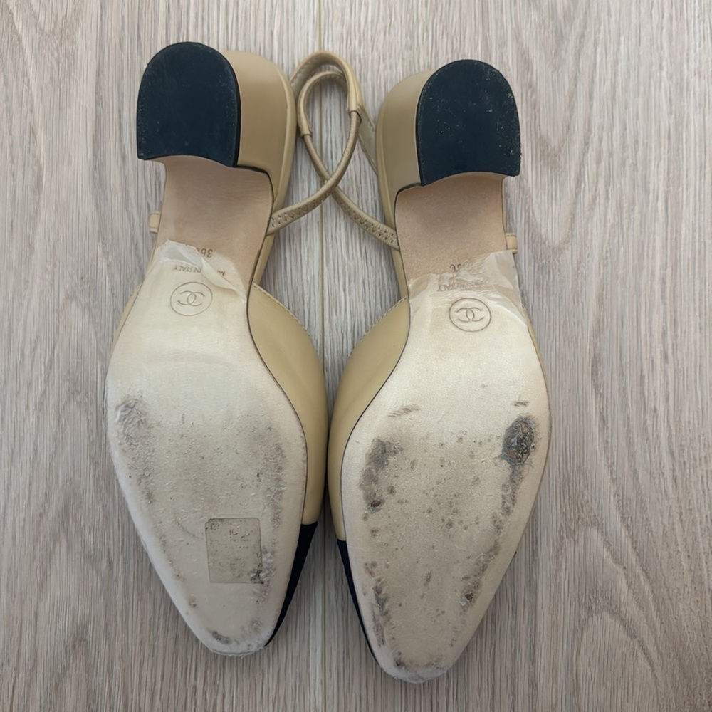 Chanel Beige and Black Women's Slingback Shoes - Picture 2 of 4